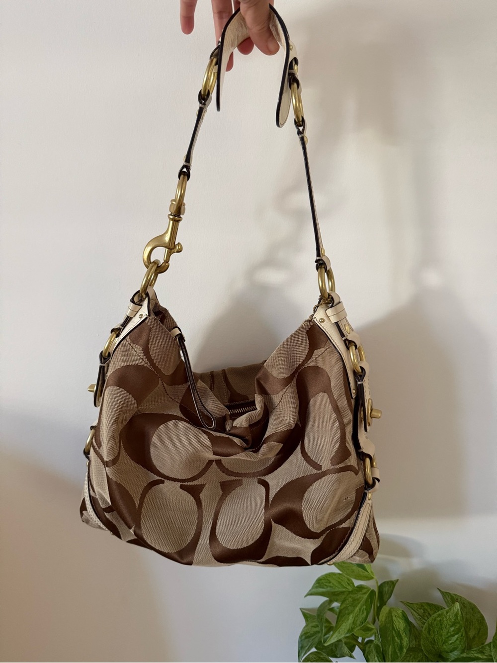 Coach Signature Carly shoulder bag